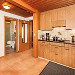 Reinhysi By Interhome * Γκρίντελβαλντ