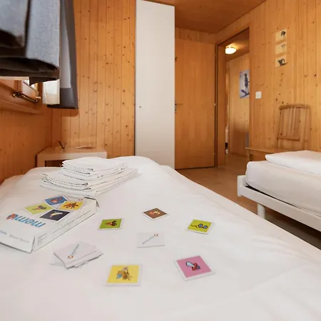 Nyaraló Reinhysi By Interhome Grindelwald